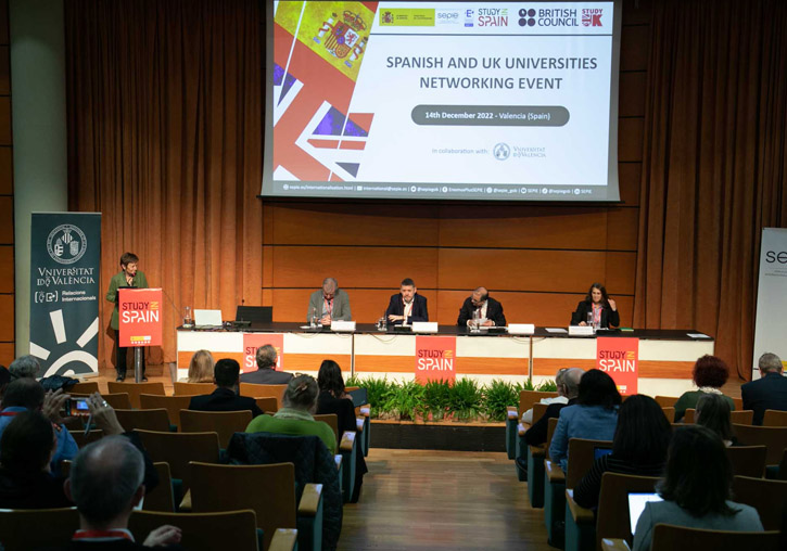 La Universitat de València acull la trobada de col·laboració entre universitats espanyoles i britàniques organitzat pel SEPIE